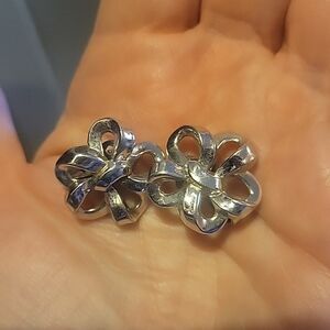 VINTAGE Trifari earrings